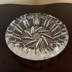 Elegant Brunswick Star Heavy Crystal Ashtray Never Used